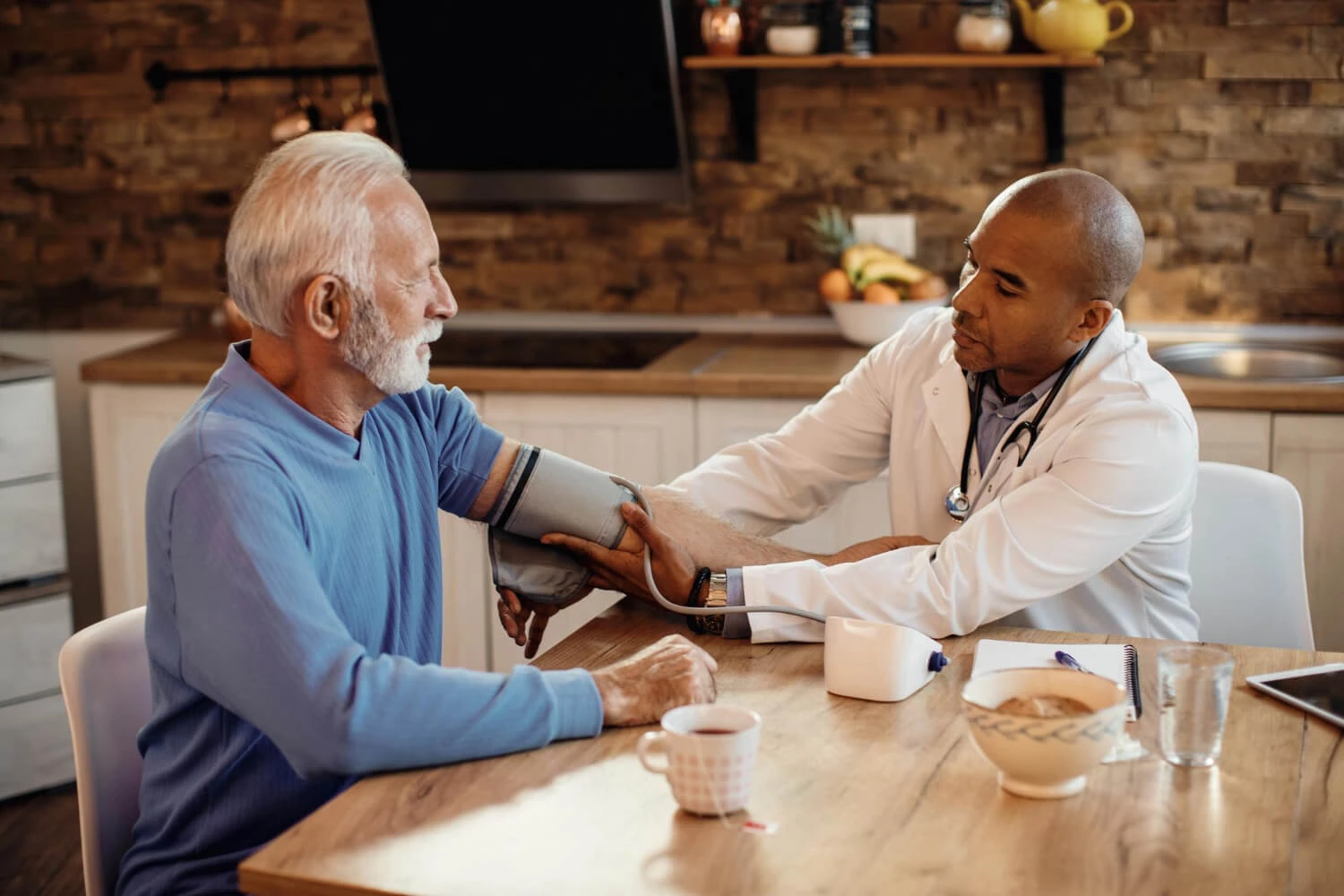 Our comprehensive Medication Management services are designed to ensure that you or your loved one takes medications safely and effectively.